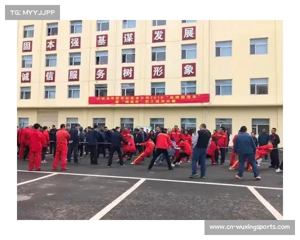 裁判长冒雨修复计分设备确保比赛公正进行 裁判长冒雨修复计分设备确保比赛公正进行